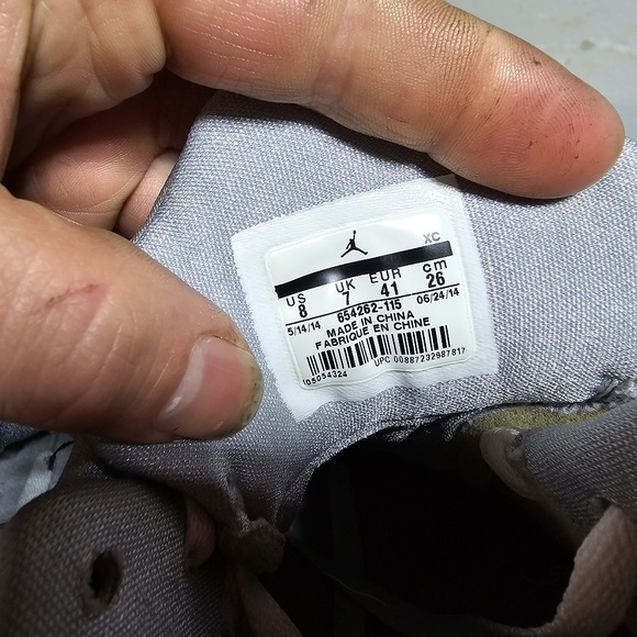 Old School Jordan Flights - Picture 2 of 2